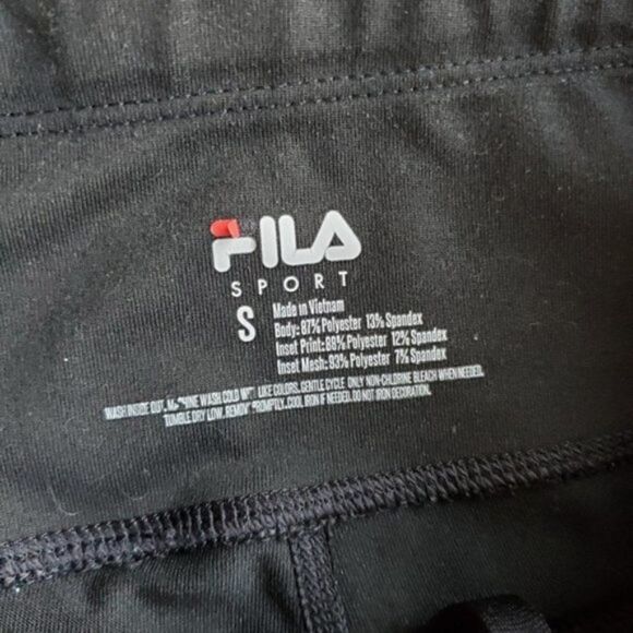 💍Fila Workout Capris  - Picture 4 of 8